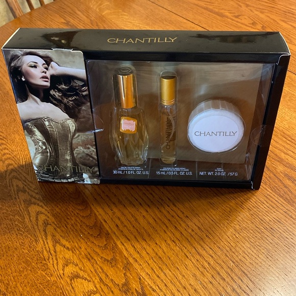 Chantilly Spray Mist Set - Picture 13 of 15